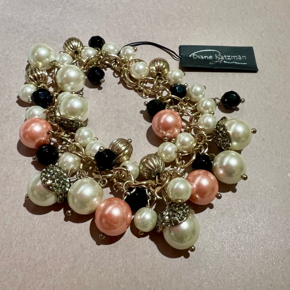 Brand new: Diane Katzman Cream, Pink, and Gold Beaded Bracelet